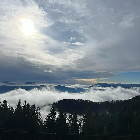 Mozirska Koca Πανδοχείο