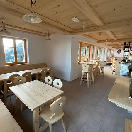 Mozirska Koca Πανδοχείο Mozirje